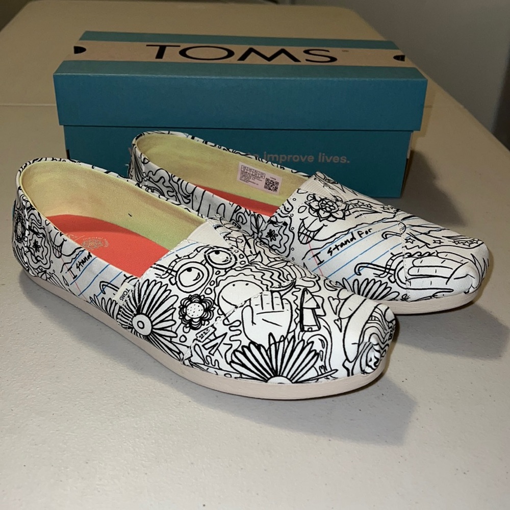 ‼️New in Box‼️Toms Coloring Book Shoes